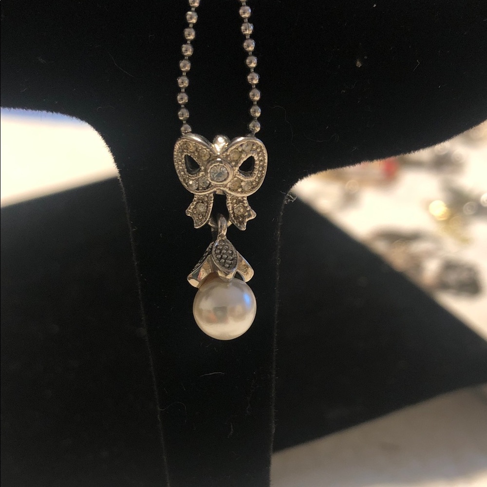 Vintage Silver Tone Marcasite Bow Pearl Drop Necklace 16" Ball Chain